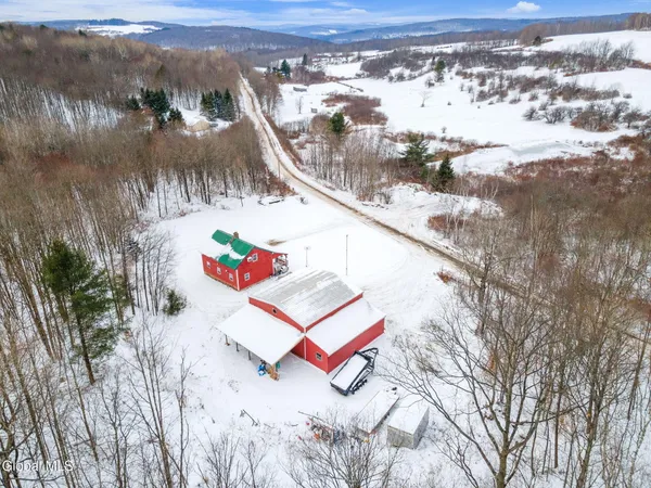 $359,000 | 190 Wes Brown Road, Cherry Valley, NY 13320