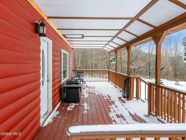 $359,000 | 190 Wes Brown Road, Cherry Valley, NY 13320