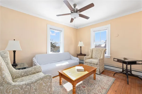 $2,100 | 10 Braman Street, Unit 2, Newport, RI 02840