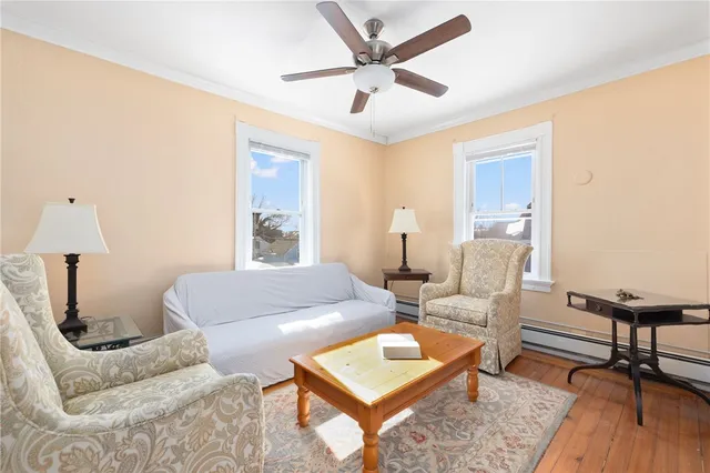 $2,300 | 10 Braman Street, Unit 2, Newport, RI 02840