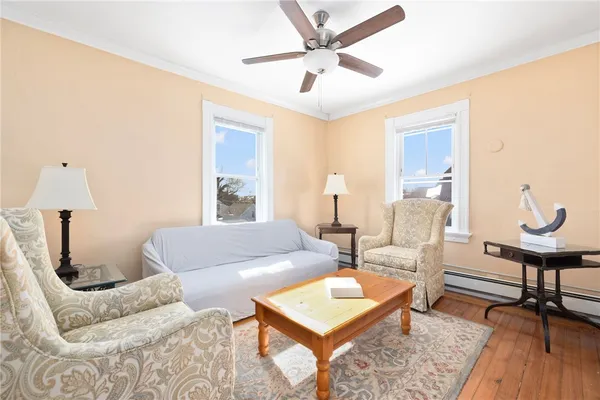 $2,100 | 10 Braman Street, Unit 2, Newport, RI 02840