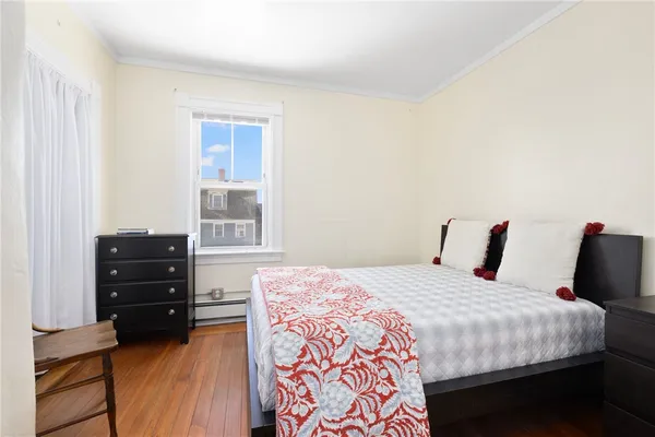 $2,100 | 10 Braman Street, Unit 2, Newport, RI 02840