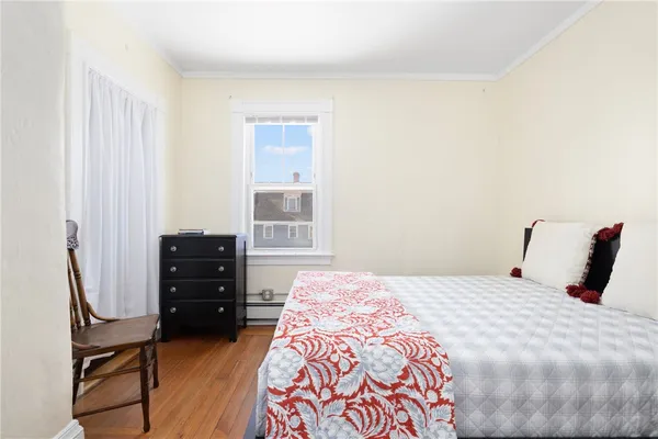 $2,100 | 10 Braman Street, Unit 2, Newport, RI 02840