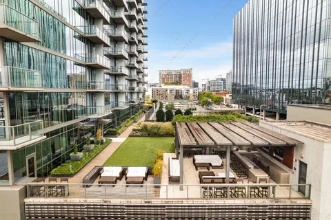 $574,000 | 1212 Laurel Street, Unit 2009S, Nashville, TN 37203