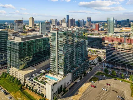 $572,000 | 1212 Laurel Street, Unit 2009S, Nashville, TN 37203