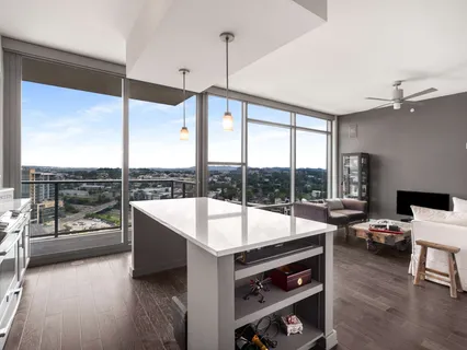 $574,000 | 1212 Laurel Street, Unit 2009S, Nashville, TN 37203