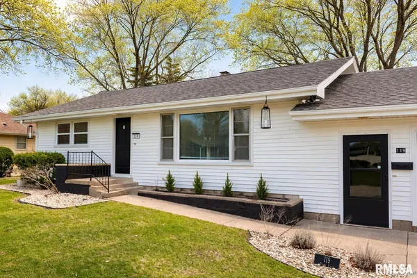 $194,000 | 119 Penny Lane, Macomb, IL 61455