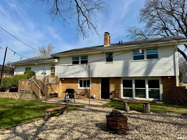 $194,000 | 119 Penny Lane, Macomb, IL 61455