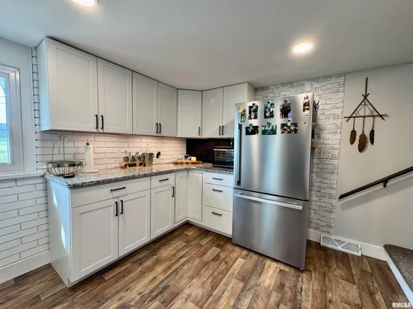 $194,000 | 119 Penny Lane, Macomb, IL 61455