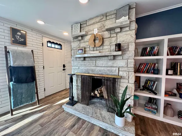 $194,000 | 119 Penny Lane, Macomb, IL 61455