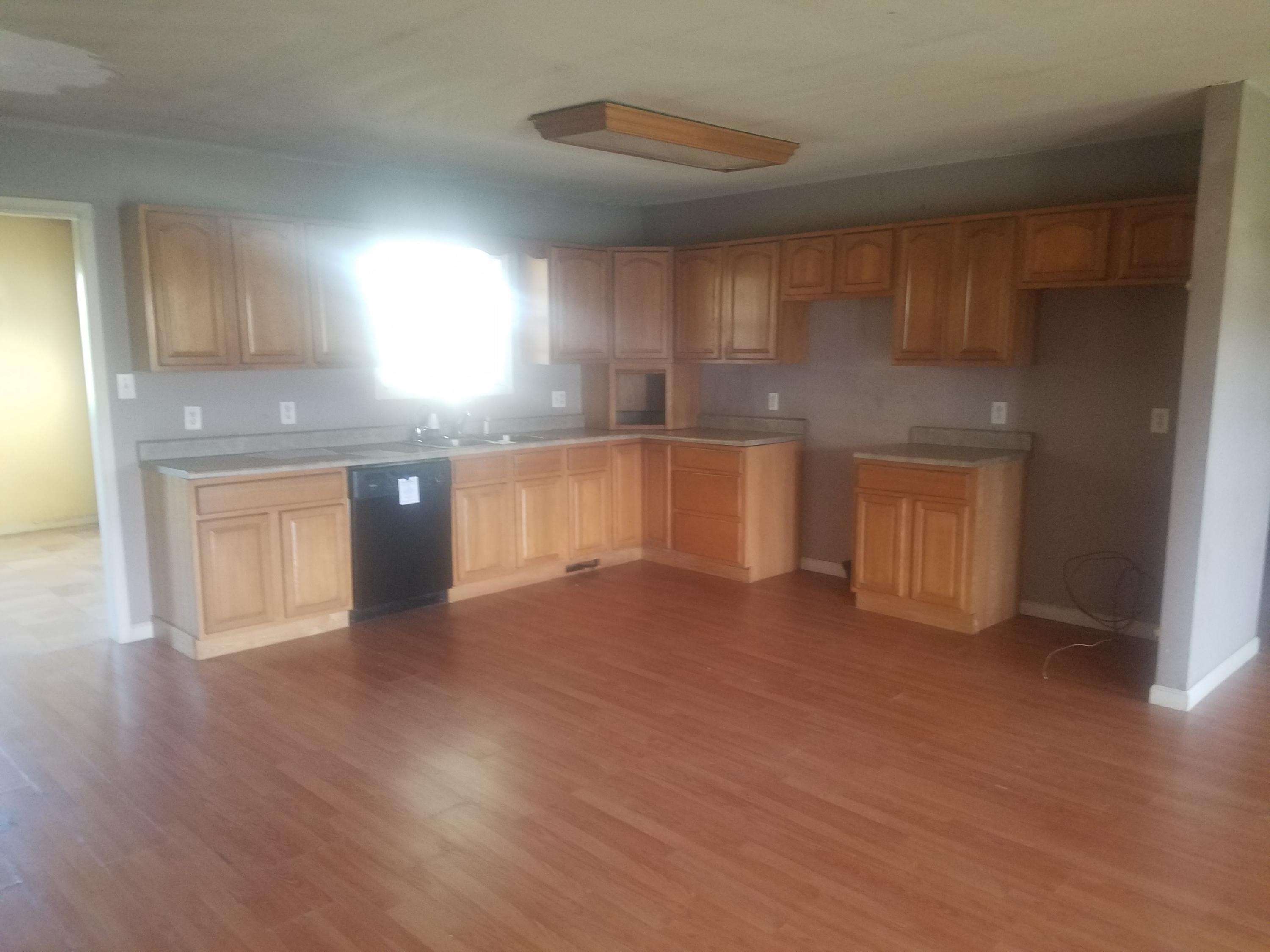 2071 East Fork Road Greeneville, TN 37743 - Photo 7 of 20 20200219_171005