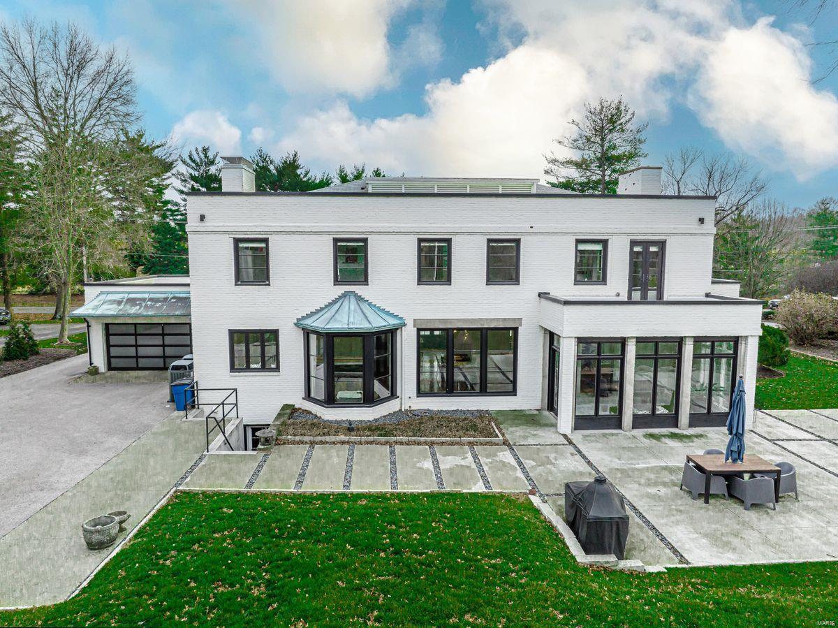 9239 Ladue Road St. Louis, MO 63124 - Photo 24 of 28