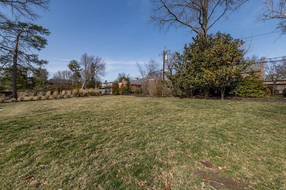 9239 Ladue Road St. Louis, MO 63124 - Photo 28 of 28