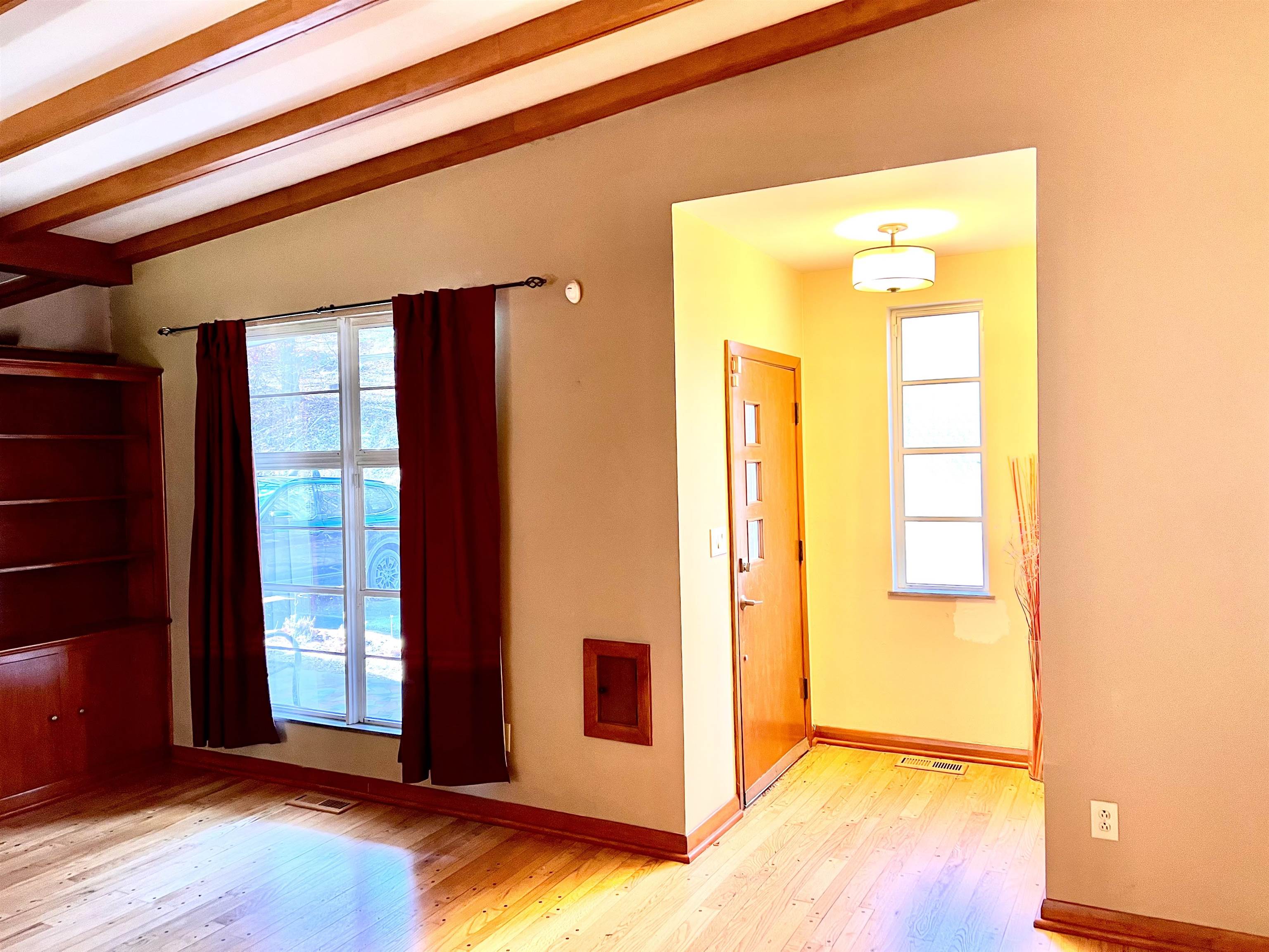 1512 Ritter Boulevard Huntington, WV 25701 - Photo 4 of 32 Gallery Image 4