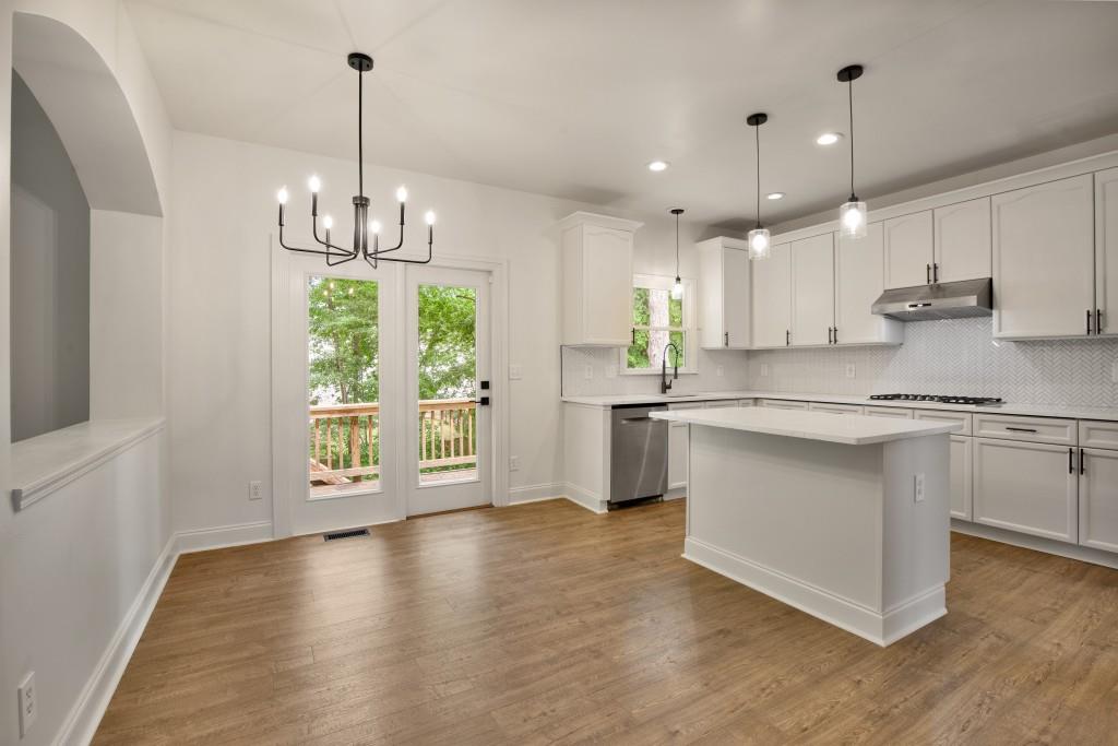 807 Middlebrooke Bend Canton, GA 30115 - Photo 6 of 104