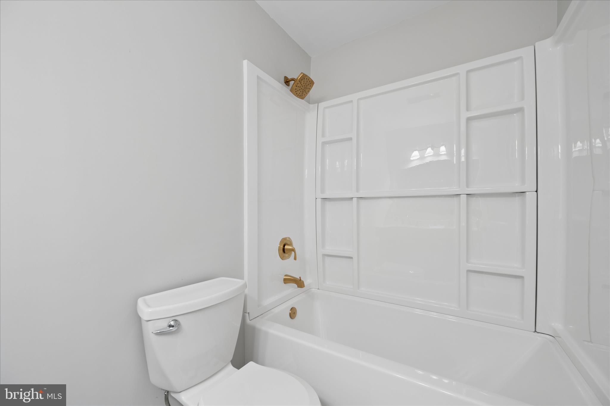 7052 Linganore Road Frederick, MD 21701 - Photo 40 of 76 Bathroom