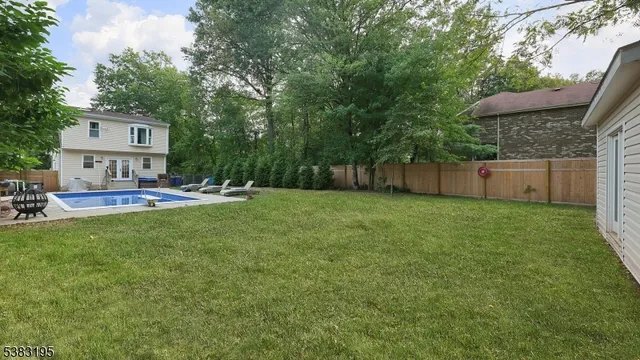 $599,000 | 589 East Main Street, Bridgewater, NJ 08807