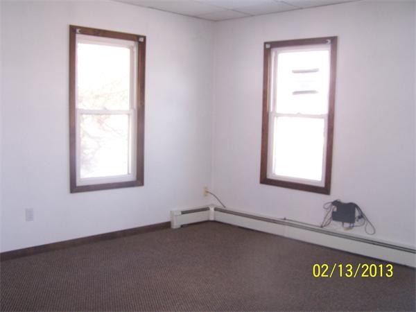 36 Main Street Sutton, MA 01590 - Photo 6 of 9 Gallery Image 6