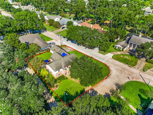 $420,000 | 2902 Blue Lakes Lane, Missouri City, TX 77459