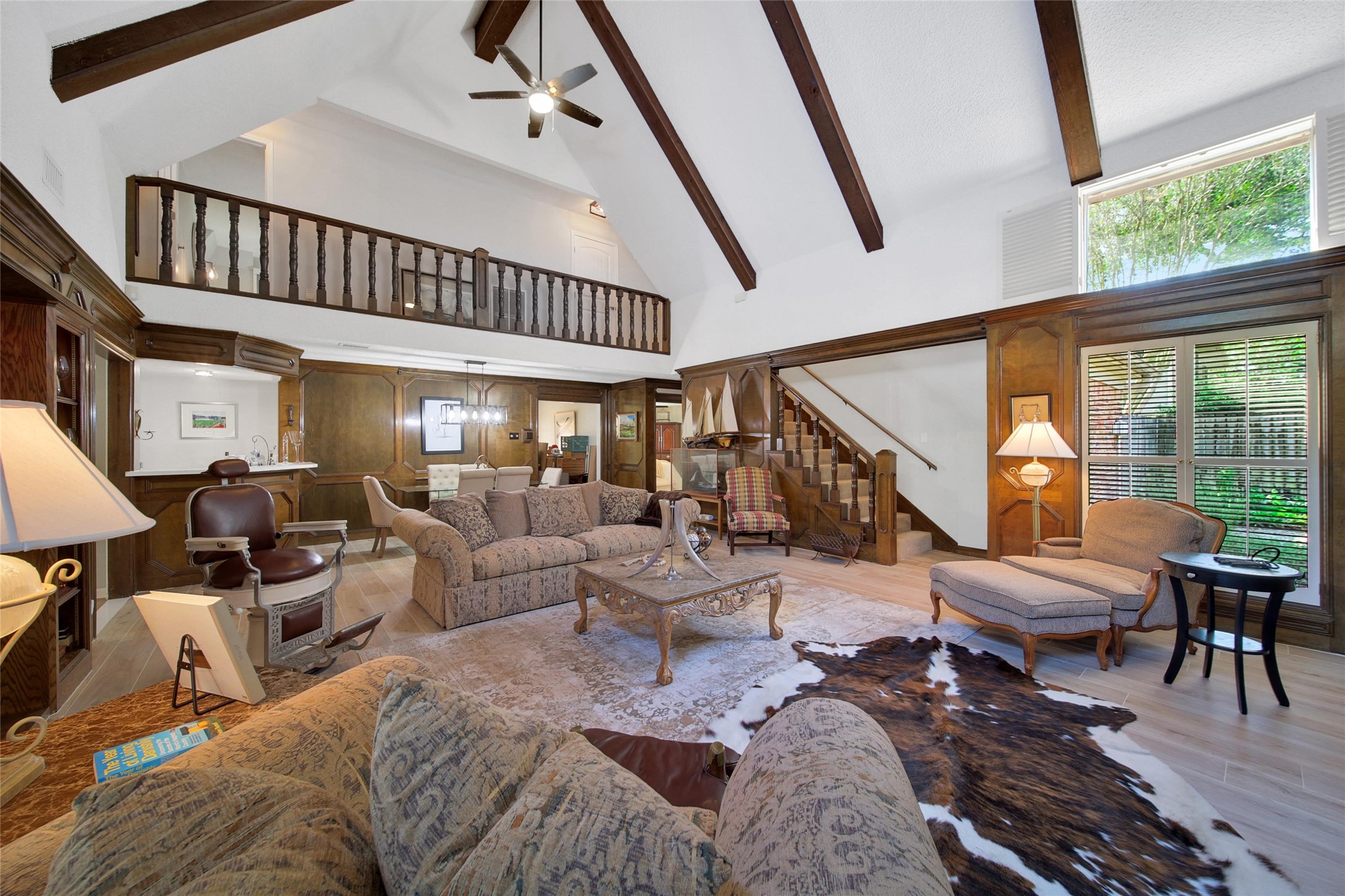 2902 Blue Lakes Lane Missouri City, TX 77459 - Photo 7 of 34 a living room with furniture