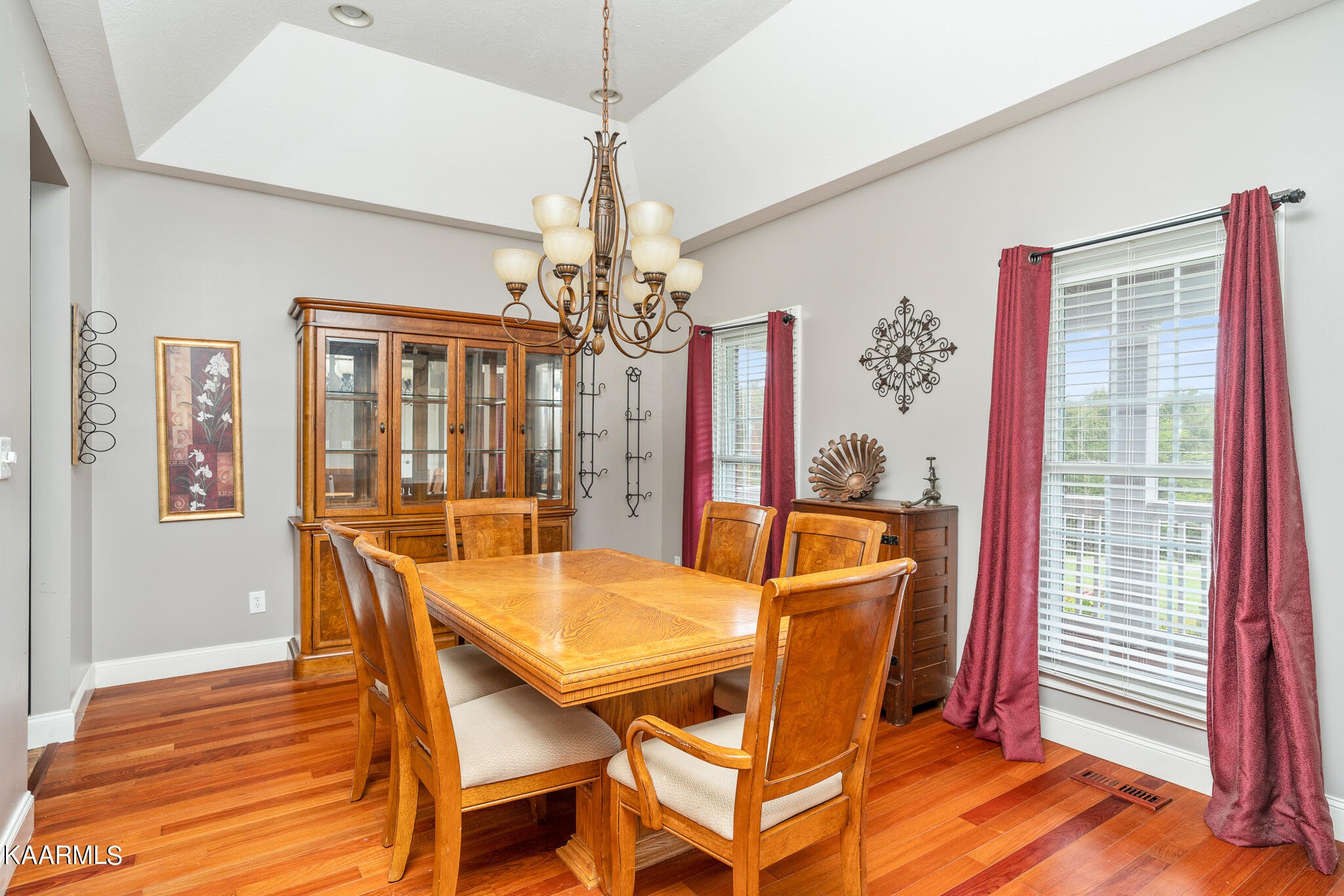319 Lost Ridge Road Clinton, TN 37716 - Photo 13 of 35