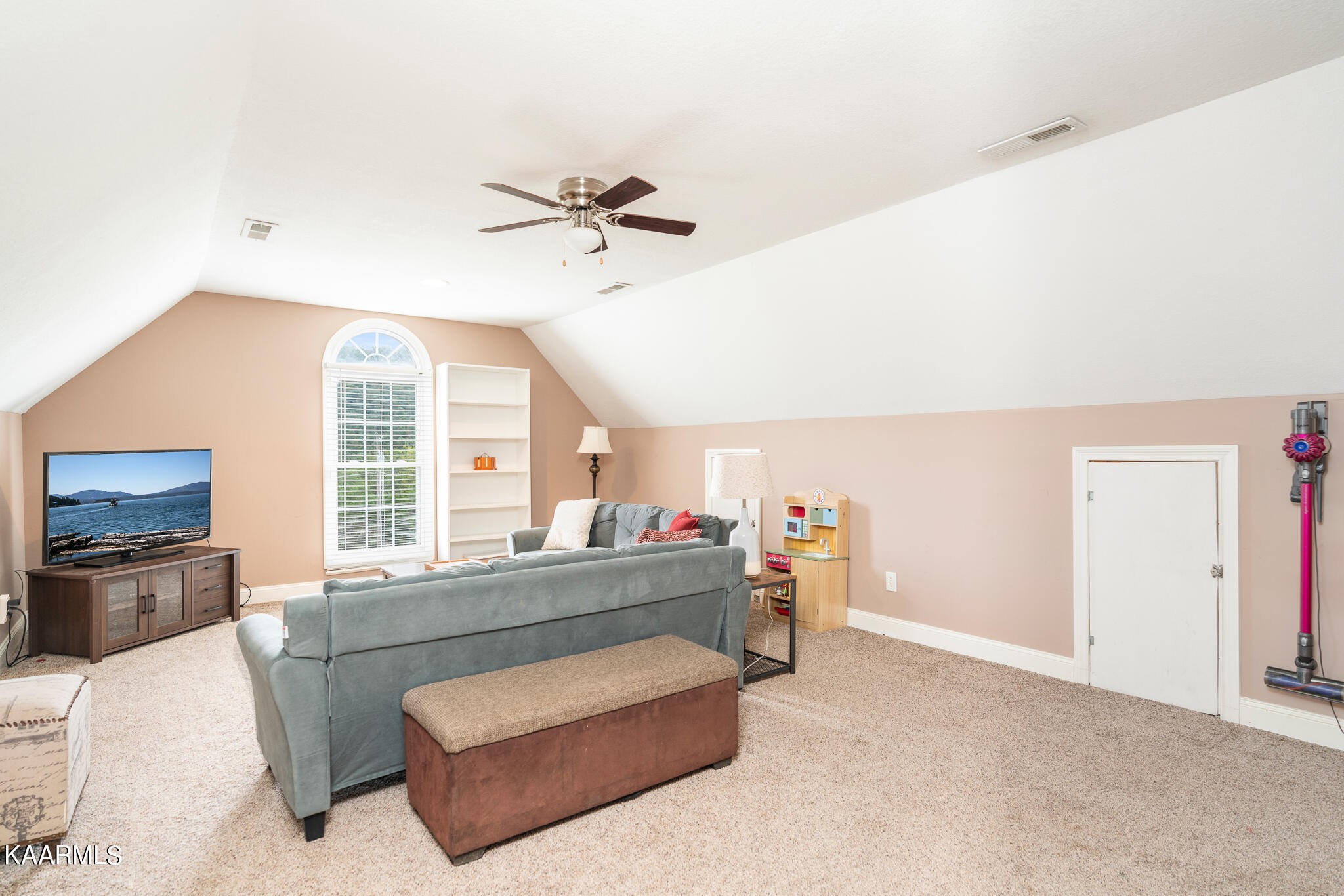 319 Lost Ridge Road Clinton, TN 37716 - Photo 24 of 35