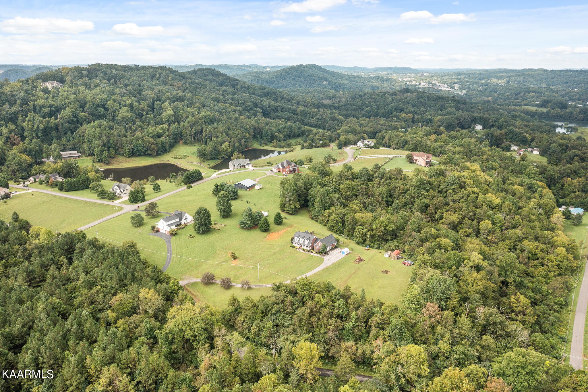 319 Lost Ridge Road Clinton, TN 37716 - Photo 33 of 35