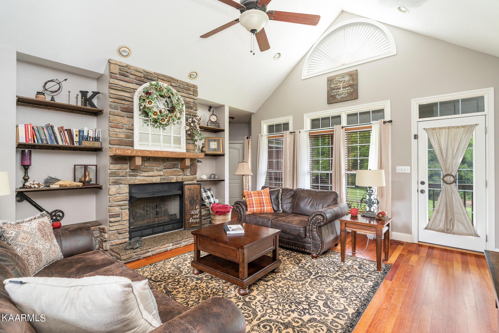 319 Lost Ridge Road Clinton, TN 37716 - Photo 7 of 35