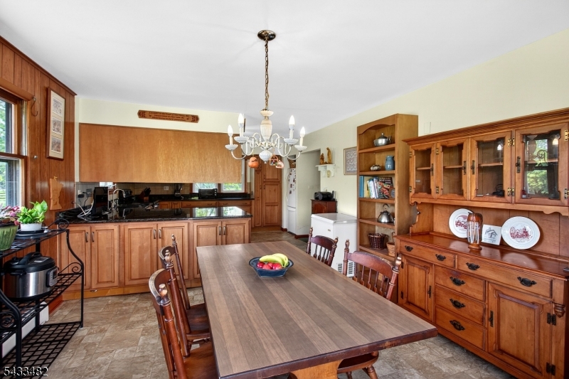 127 Hillcrest Road Flemington, NJ 08822 - Photo 16 of 38