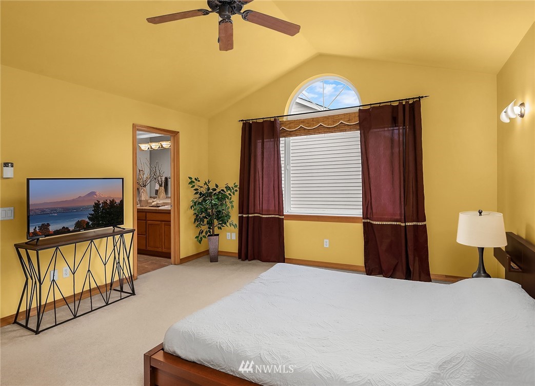 17326 5th Place West Bothell, WA 98012 - Photo 22 of 35