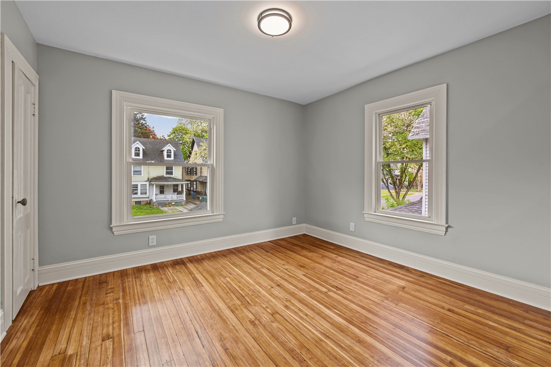 276 Parsells Avenue Rochester, NY 14609 - Photo 22 of 33