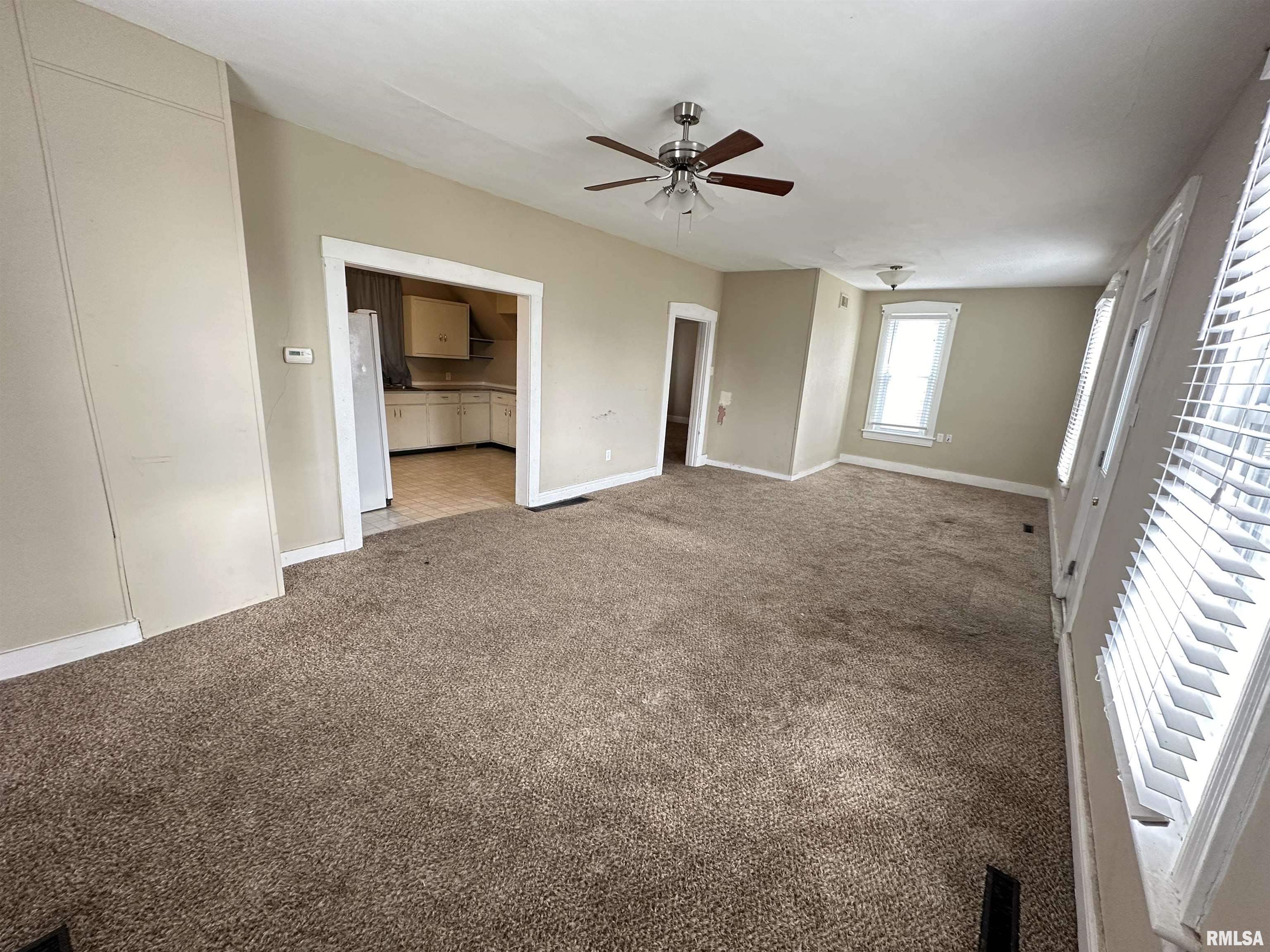 104 School Street Camp Point, IL 62320 - Photo 4 of 30