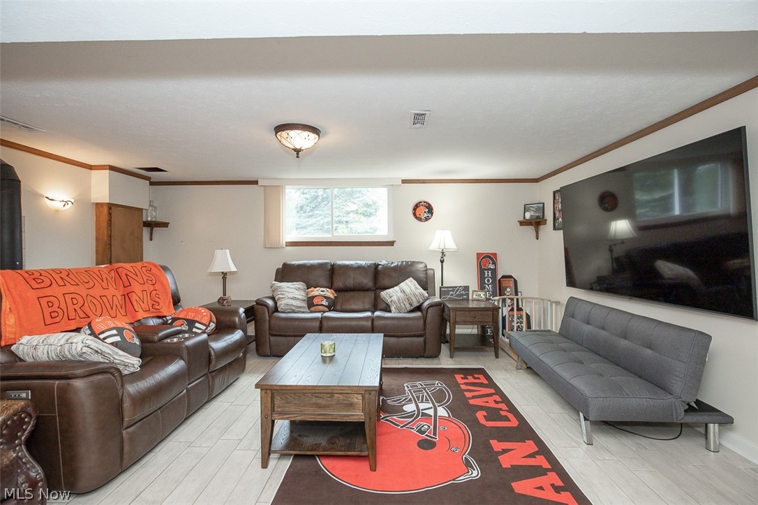 8493 Webster Road Strongsville, OH 44136 - Photo 32 of 33
