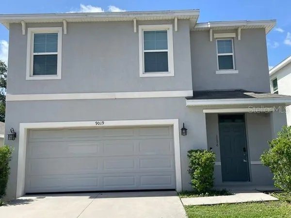 $2,500 | 9019 Water Chestnut Drive, Tampa, FL 33637