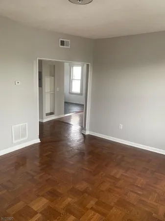 $1,700 | 298 Clinton Place, Newark, NJ 07112
