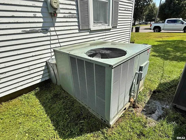 $76,000 | 1603 Ferry Street, Metropolis, IL 62960