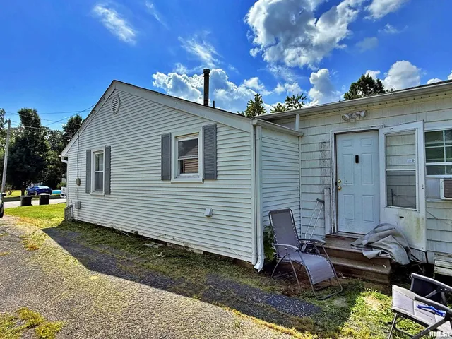 $76,000 | 1603 Ferry Street, Metropolis, IL 62960