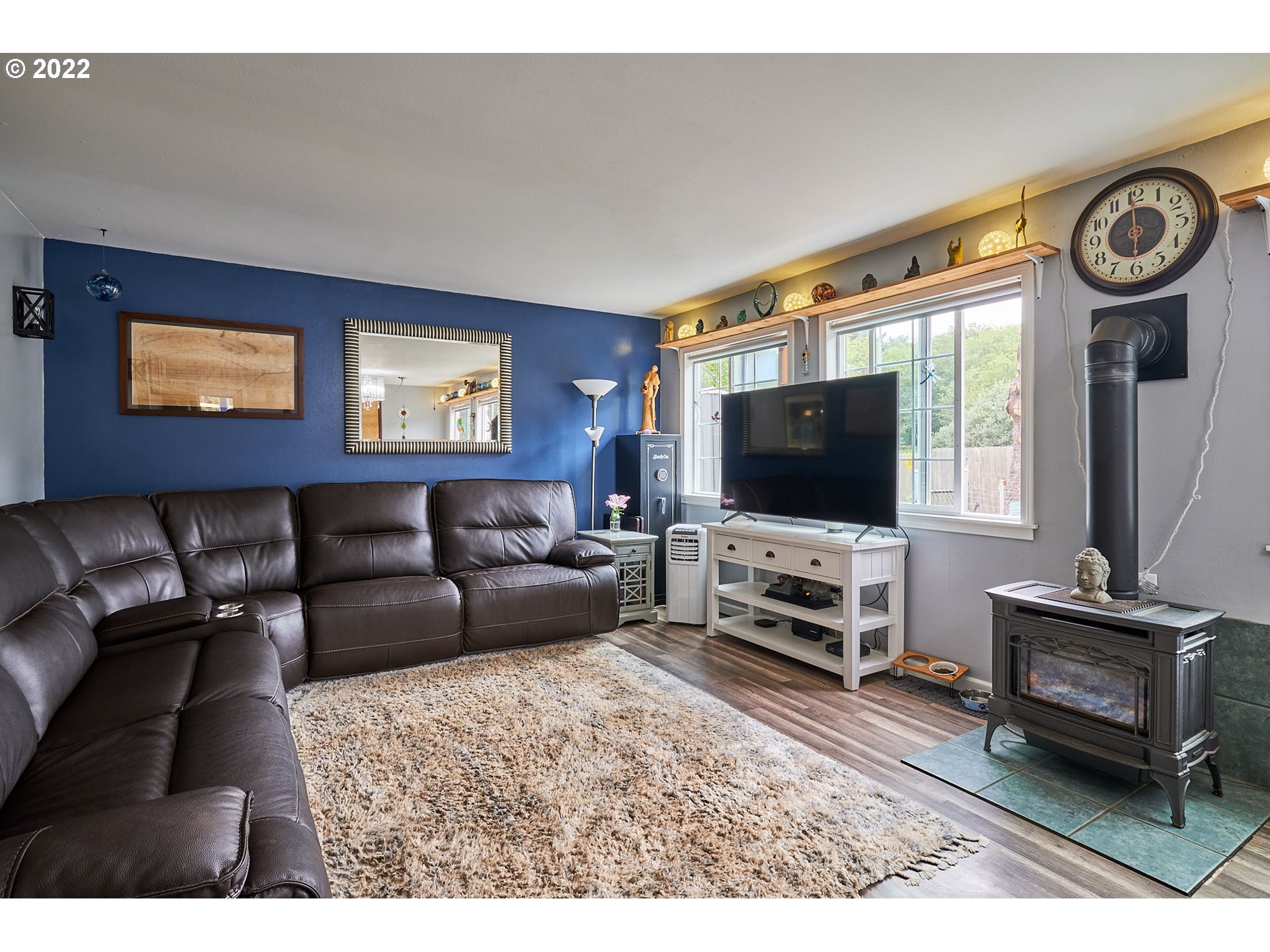 46 Northeast Blodgett Road Yachats, OR 97498 - Photo 7 of 32