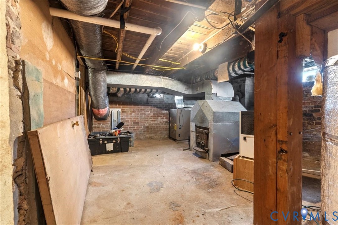 2297 Indian Oak Road Crewe, VA 23930 - Photo 30 of 49