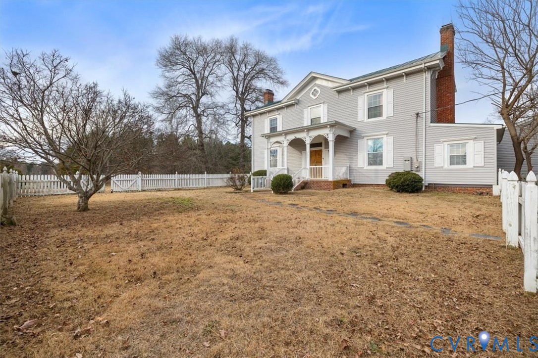 2297 Indian Oak Road Crewe, VA 23930 - Photo 4 of 49