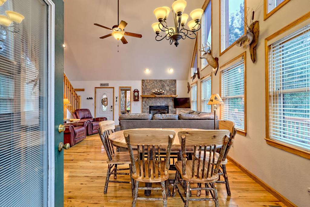 36 Prairie Crossing Murphy, NC 28906 - Photo 49 of 71 a view of a dining room with furniture and a chandelier