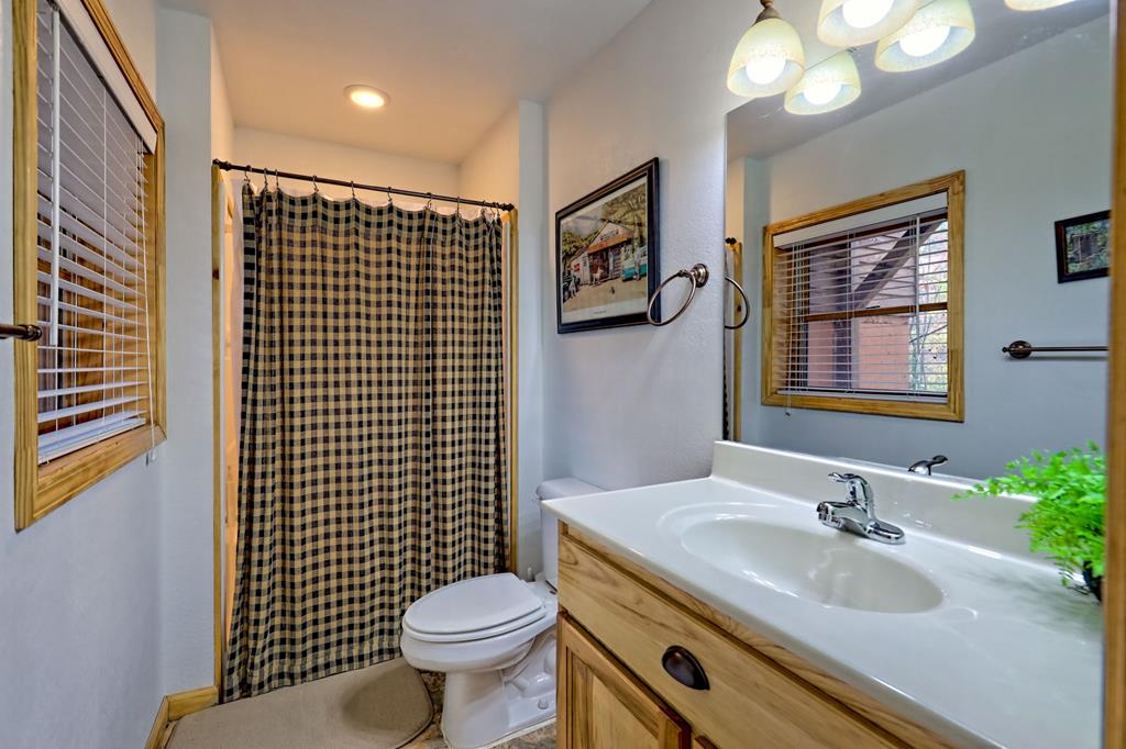 36 Prairie Crossing Murphy, NC 28906 - Photo 54 of 71 a bathroom with a sink and a mirror