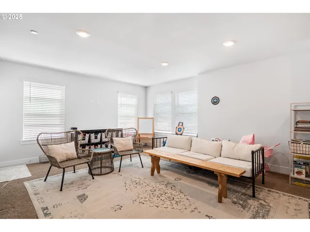 $639,900 | 14410 Southwest 165th Street, Tigard, OR 97223