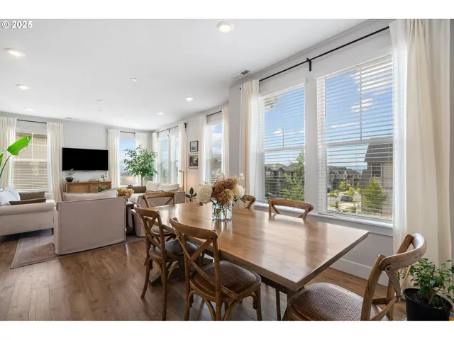 $639,900 | 14410 Southwest 165th Street, Tigard, OR 97223