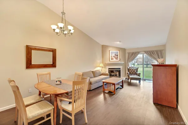 $3,200 | 2555 Youngs Avenue, Unit 14C, Southold, NY 11971