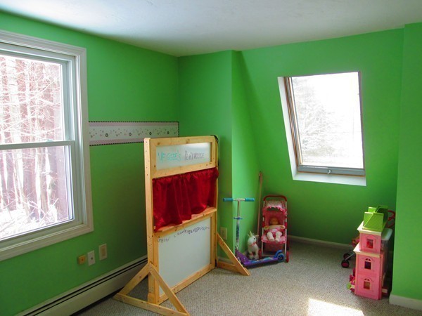 82 Park Road Charlton, MA 01507 - Photo 19 of 25 Gallery Image 19