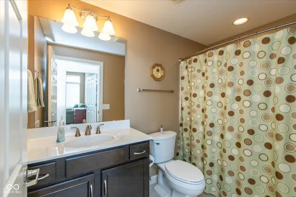 $350,000 | 20971 Shoreline Court, Unit 214, Noblesville, IN 46062