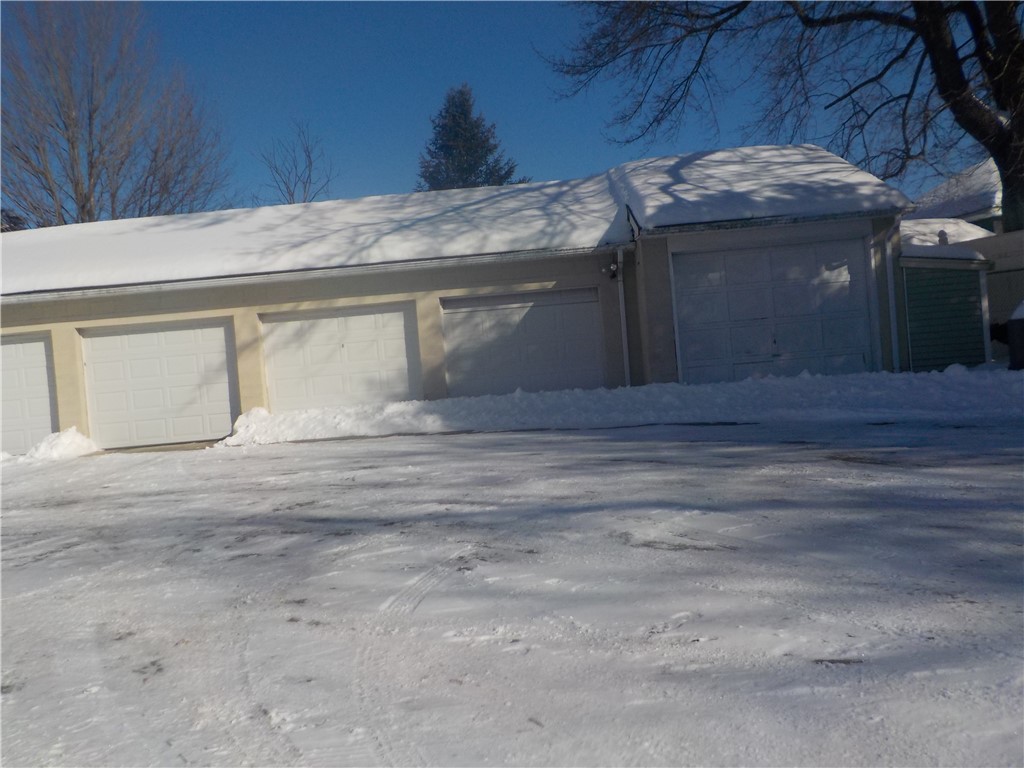 190 Crawford Street Woonsocket, RI 02895 - Photo 4 of 14