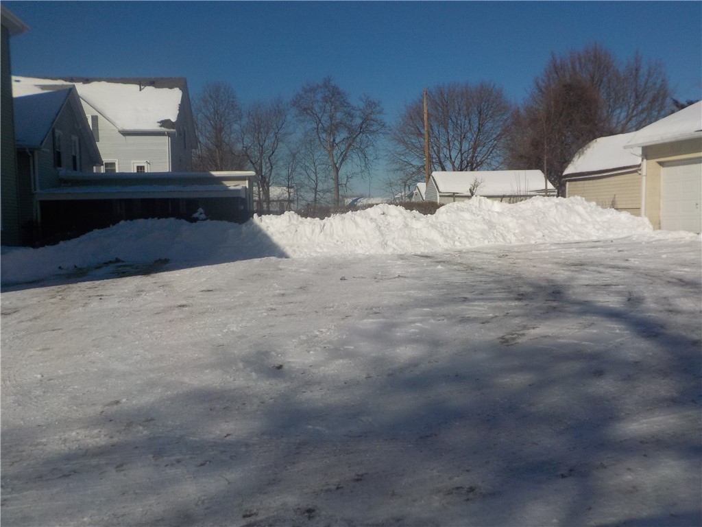 190 Crawford Street Woonsocket, RI 02895 - Photo 5 of 14