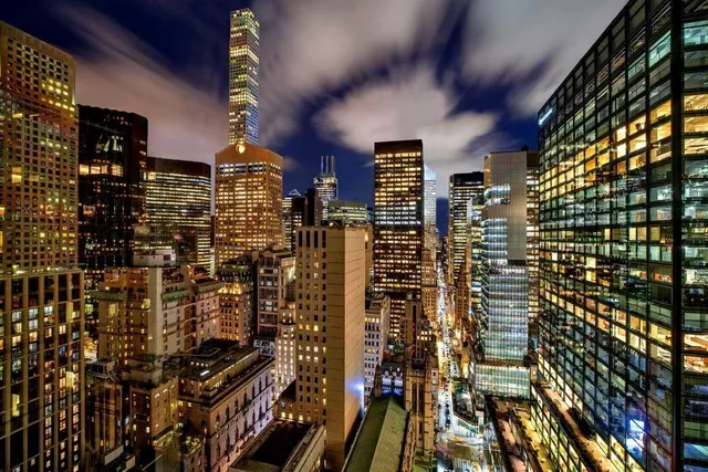 $4,495,000 | 15 West 53rd Street, Unit 30BC | Midtown Central